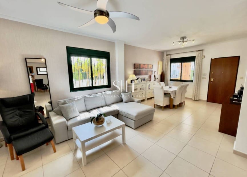 4 quarto Moradia para venda em Ciudad Quesada com piscina garagem - 520 000 € (Ref: 9914894)