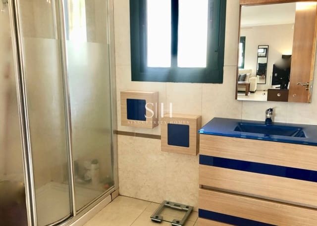 4 quarto Moradia para venda em Ciudad Quesada, Rojales com piscina garagem - 520 000 € (Ref: 9914894)