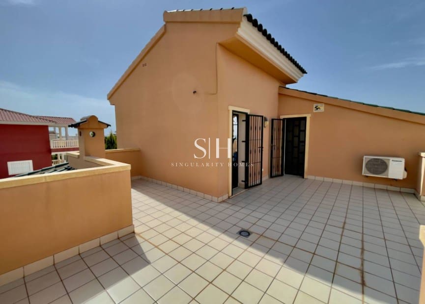 4 quarto Moradia para venda em Ciudad Quesada com piscina garagem - 520 000 € (Ref: 9914894)