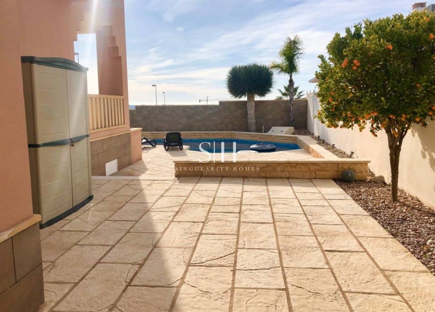 4 quarto Moradia para venda em Ciudad Quesada com piscina garagem - 520 000 € (Ref: 9914894)