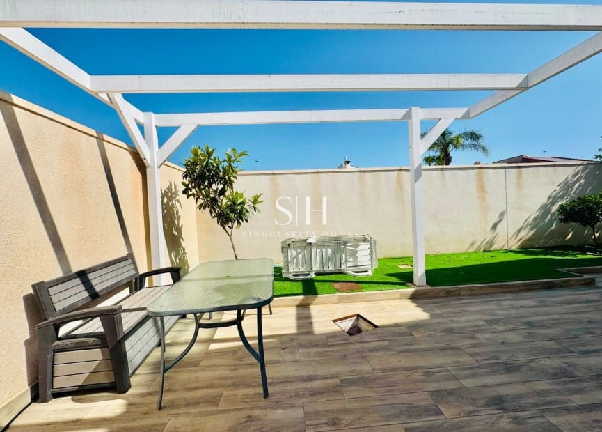4 camera da letto Villa in vendita in Ciudad Quesada con piscina garage - 470.000 € (Rif: 9914898)