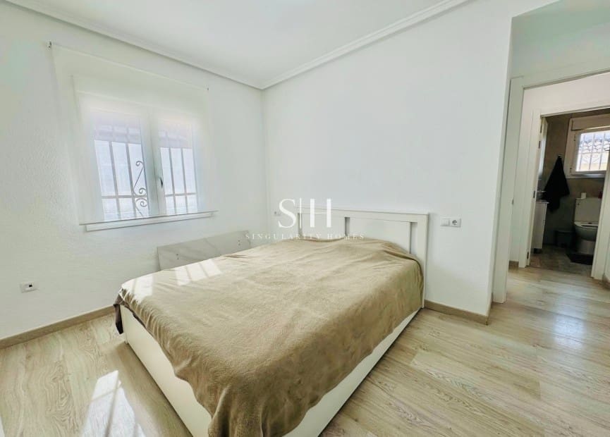 4 camera da letto Villa in vendita in Ciudad Quesada con piscina garage - 470.000 € (Rif: 9914898)