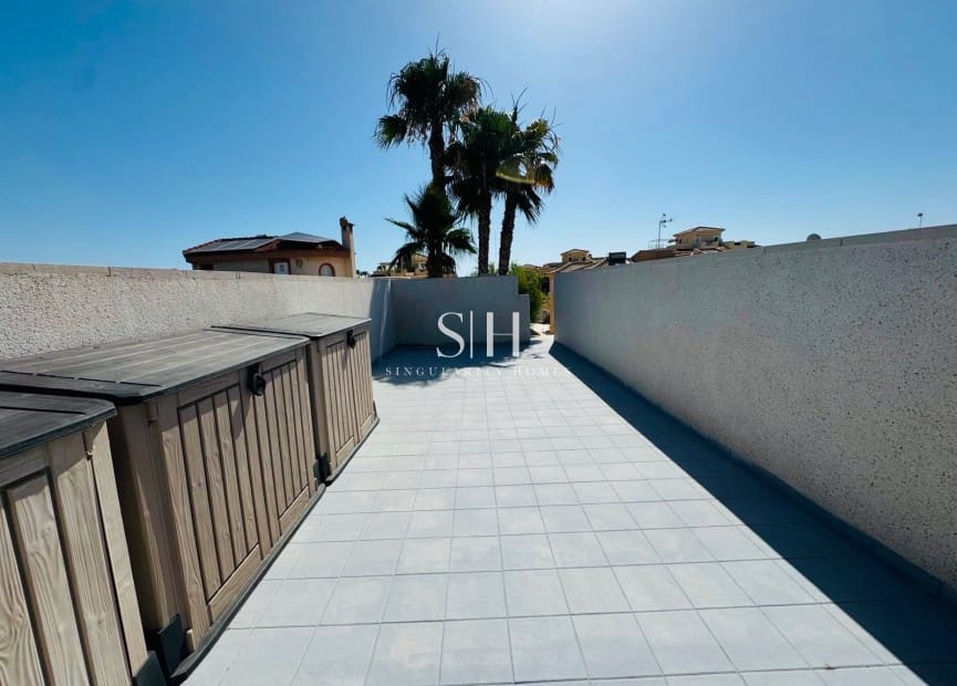 4 camera da letto Villa in vendita in Ciudad Quesada con piscina garage - 470.000 € (Rif: 9914898)