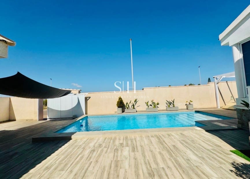 4 camera da letto Villa in vendita in Ciudad Quesada con piscina garage - 470.000 € (Rif: 9914898)