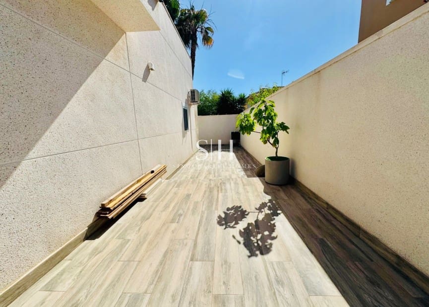 4 camera da letto Villa in vendita in Ciudad Quesada con piscina garage - 470.000 € (Rif: 9914898)