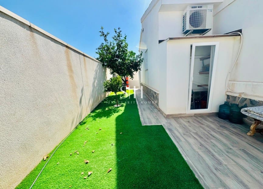 4 camera da letto Villa in vendita in Ciudad Quesada con piscina garage - 470.000 € (Rif: 9914898)