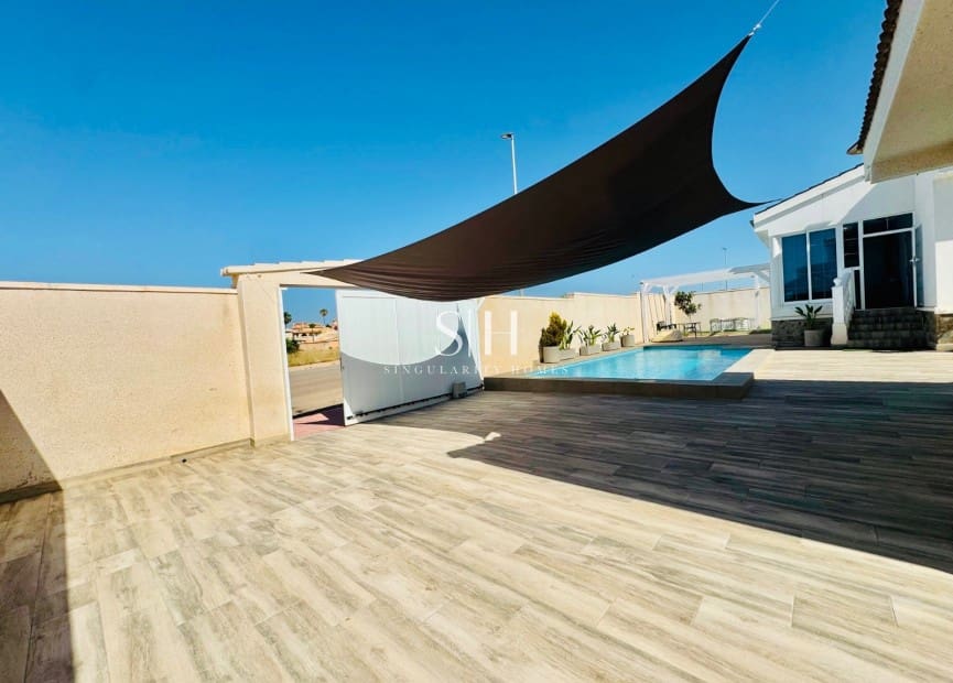 4 camera da letto Villa in vendita in Ciudad Quesada con piscina garage - 470.000 € (Rif: 9914898)