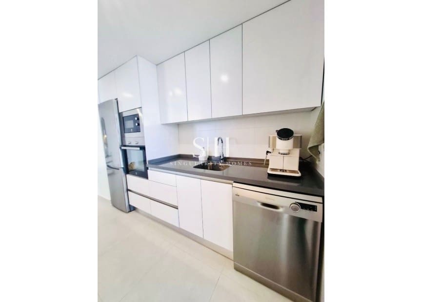 3 sovrum Lägenhet till salu i Orihuela Costa med pool garage - 390 000 € (Ref: 9914899)