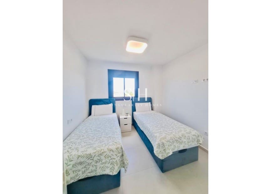 3 sovrum Lägenhet till salu i Orihuela Costa med pool garage - 390 000 € (Ref: 9914899)