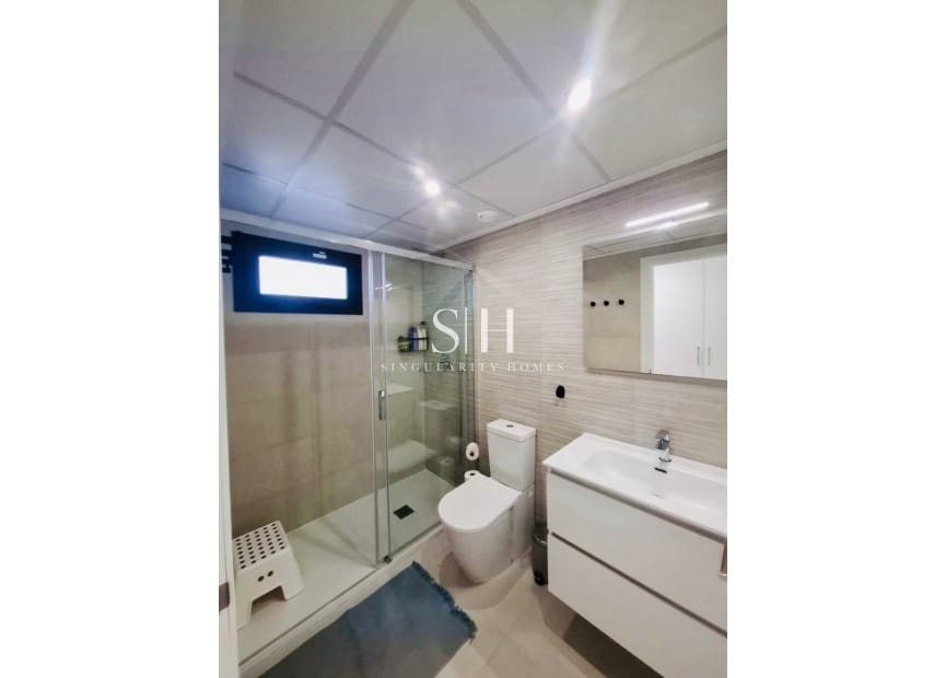 3 sovrum Lägenhet till salu i Orihuela Costa med pool garage - 390 000 € (Ref: 9914899)
