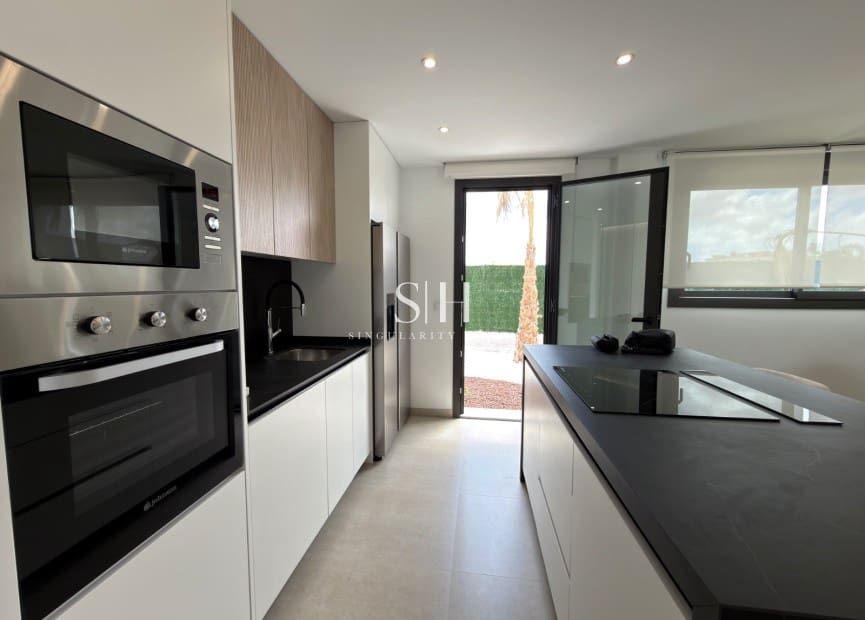 3 bedroom Villa for sale in Los Montesinos with pool - € 499,000 (Ref: 9919246)