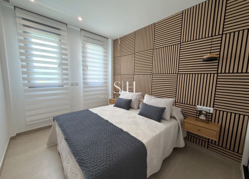 3 bedroom Villa for sale in Los Montesinos with pool - € 499,000 (Ref: 9919246)