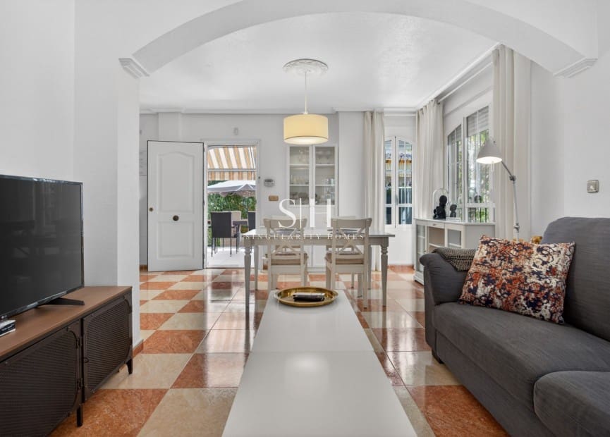 2 camera da letto Villa in vendita in Orihuela Costa - 239.000 € (Rif: 9919247)