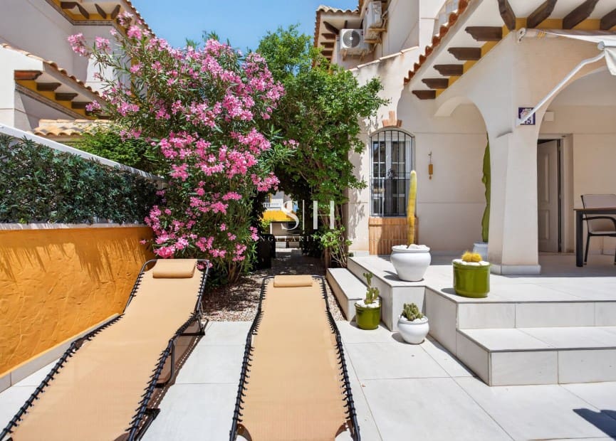 2 camera da letto Villa in vendita in Orihuela Costa - 239.000 € (Rif: 9919247)