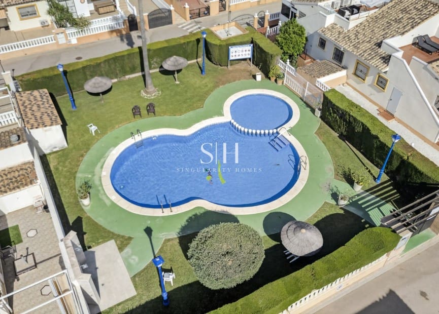 2 camera da letto Villa in vendita in Orihuela Costa - 239.000 € (Rif: 9919247)
