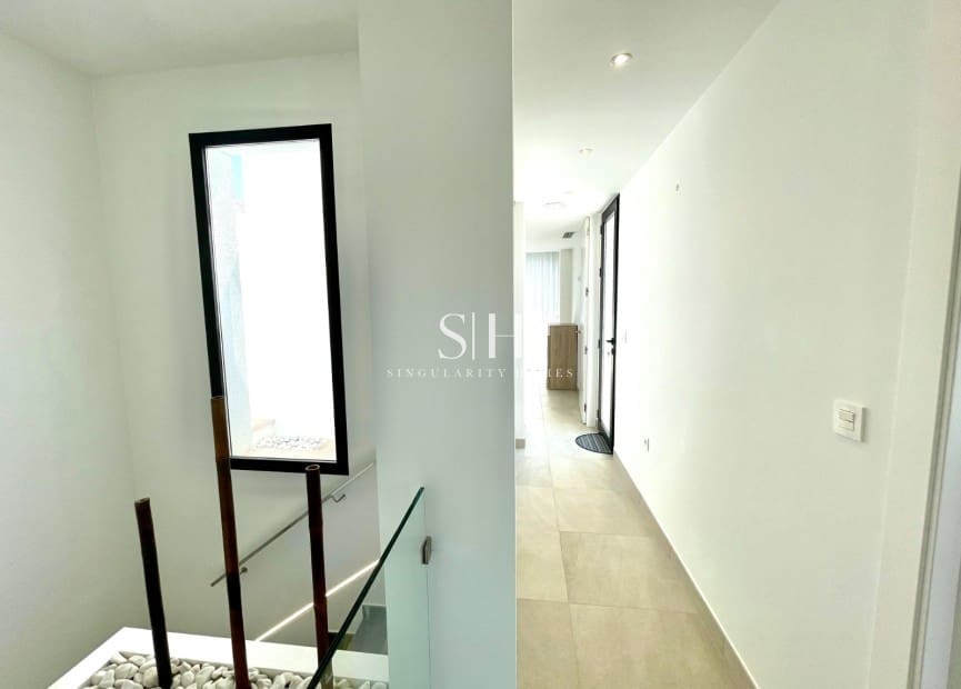 3 sypialnia Willa na sprzedaż w Benijofar z basenem garażem - 399 000 € (Ref: 9919249)
