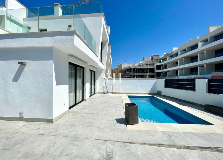 3 sypialnia Willa na sprzedaż w Benijofar z basenem garażem - 399 000 € (Ref: 9919249)