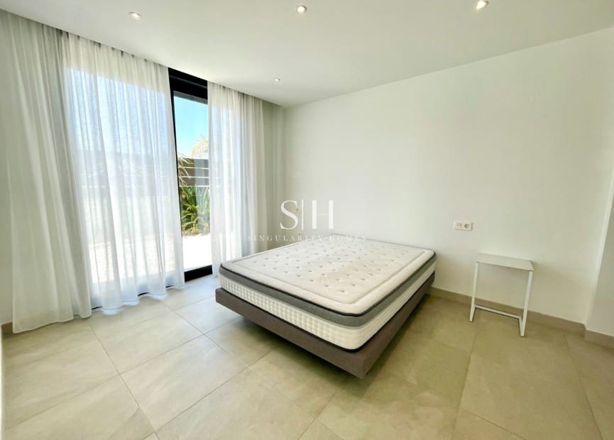 3 sypialnia Willa na sprzedaż w Benijofar z basenem garażem - 399 000 € (Ref: 9919249)