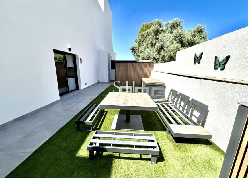 2 camera da letto Villa in vendita in Orihuela Costa con piscina garage - 425.000 € (Rif: 9919250)