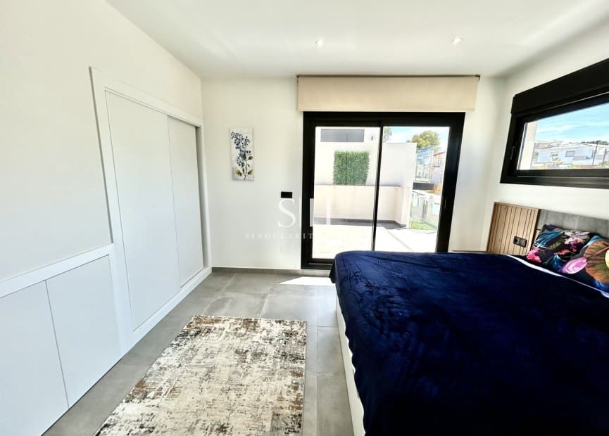 2 camera da letto Villa in vendita in Orihuela Costa con piscina garage - 425.000 € (Rif: 9919250)