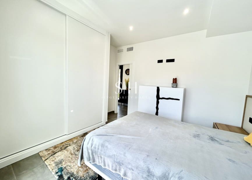 2 camera da letto Villa in vendita in Orihuela Costa con piscina garage - 425.000 € (Rif: 9919250)