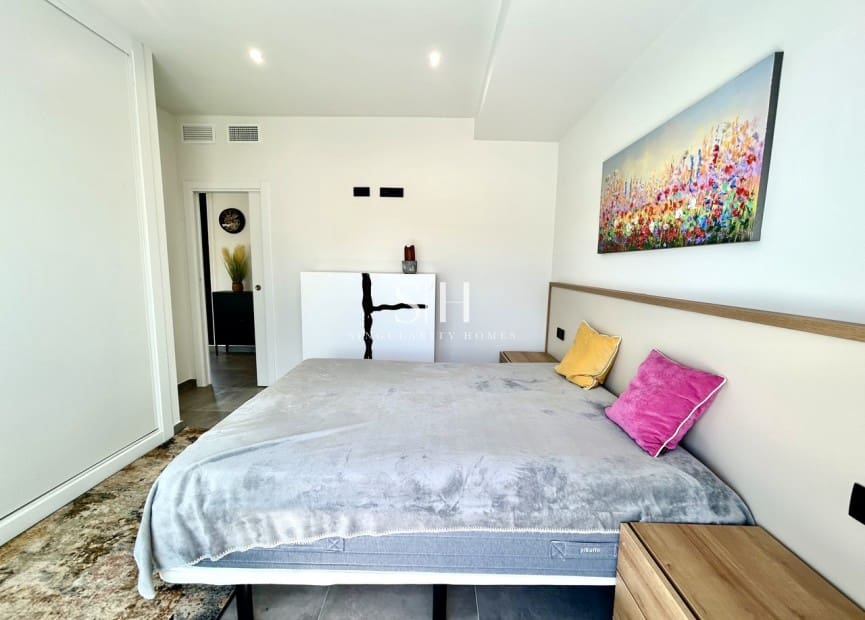 2 camera da letto Villa in vendita in Orihuela Costa con piscina garage - 425.000 € (Rif: 9919250)