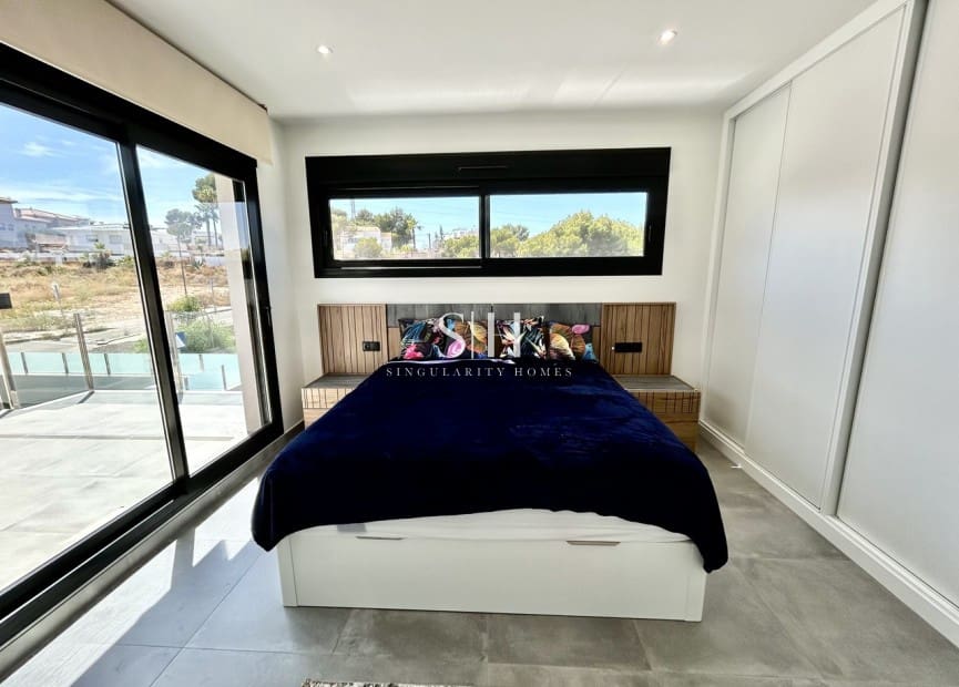 2 camera da letto Villa in vendita in Orihuela Costa con piscina garage - 425.000 € (Rif: 9919250)
