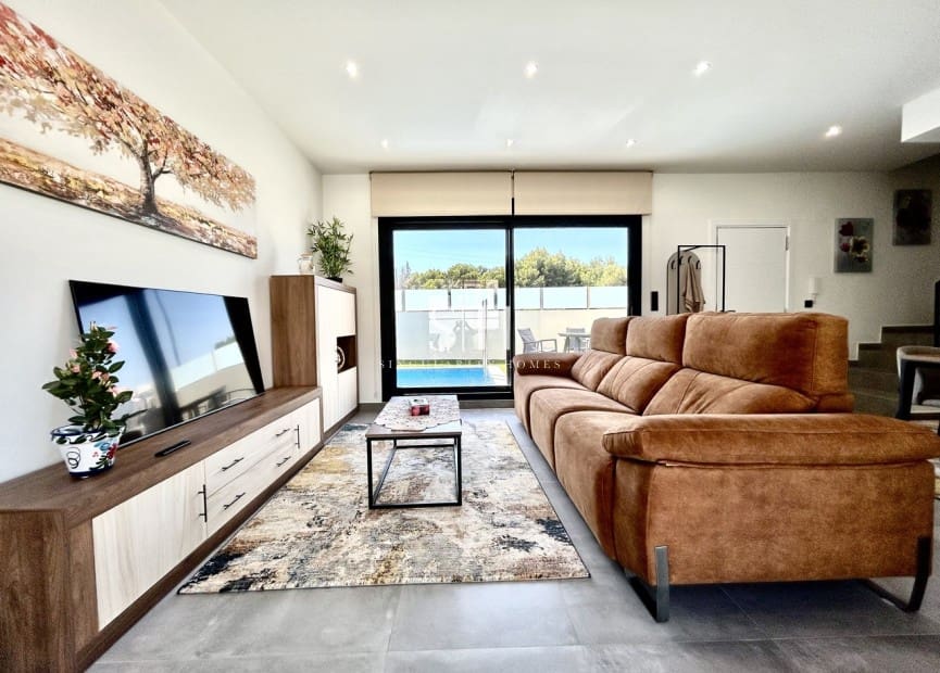 2 camera da letto Villa in vendita in Orihuela Costa con piscina garage - 425.000 € (Rif: 9919250)