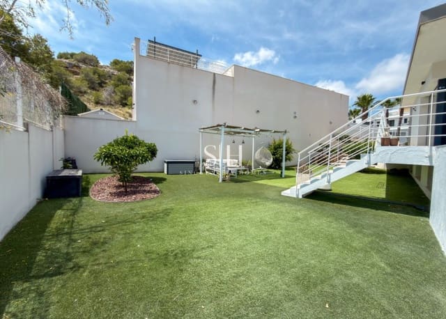 5 soverom Villa til salgs i San Miguel de Salinas med svømmebasseng - € 679 000 (Ref: 9919253)