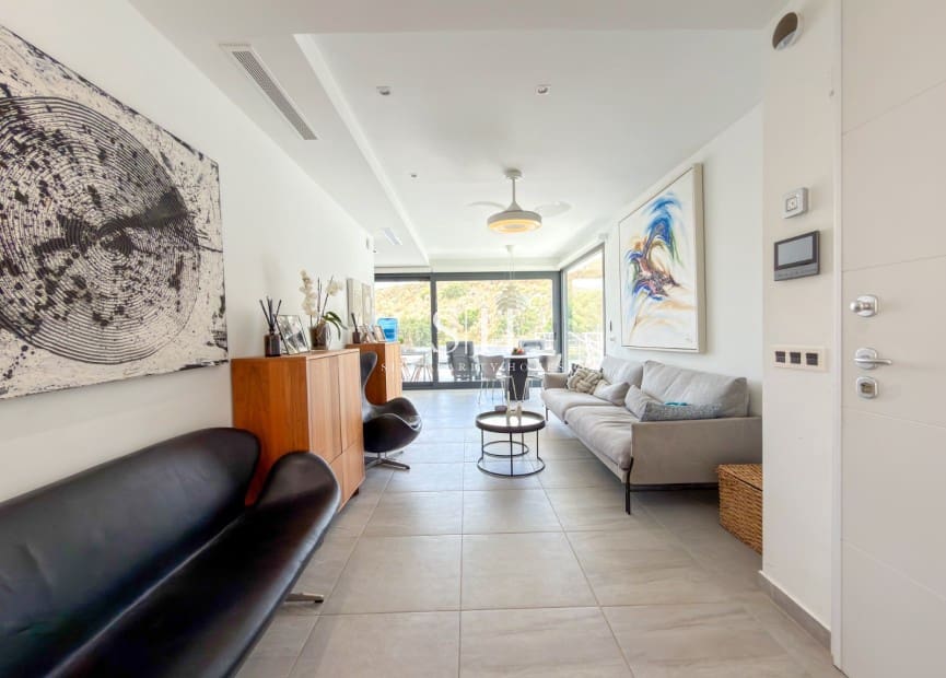 5 soverom Villa til salgs i San Miguel de Salinas med svømmebasseng - € 679 000 (Ref: 9919253)