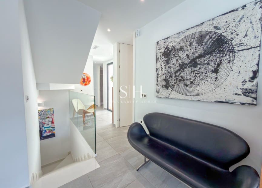 5 soverom Villa til salgs i San Miguel de Salinas med svømmebasseng - € 679 000 (Ref: 9919253)