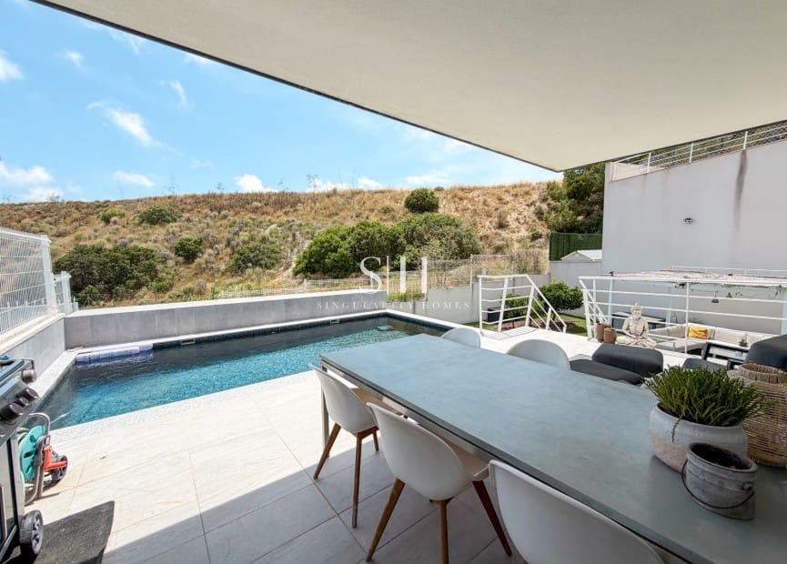 5 slaapkamer Villa te koop in San Miguel de Salinas met zwembad - € 649.000 (Ref: 9919253)
