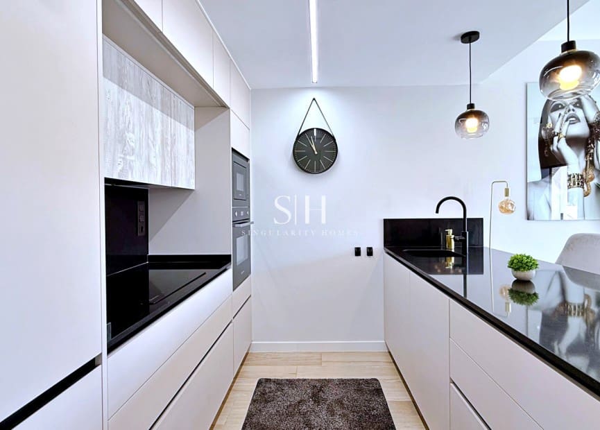 2 soverom Penthouse til salgs i Orihuela Costa med svømmebasseng garasje - € 379 000 (Ref: 9919255)