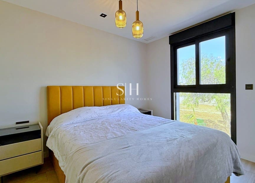 2 soverom Penthouse til salgs i Orihuela Costa med svømmebasseng garasje - € 379 000 (Ref: 9919255)