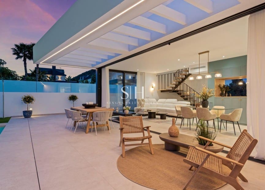 3 bedroom Villa for sale in Polop with pool garage - € 755,000 (Ref: 9919928)