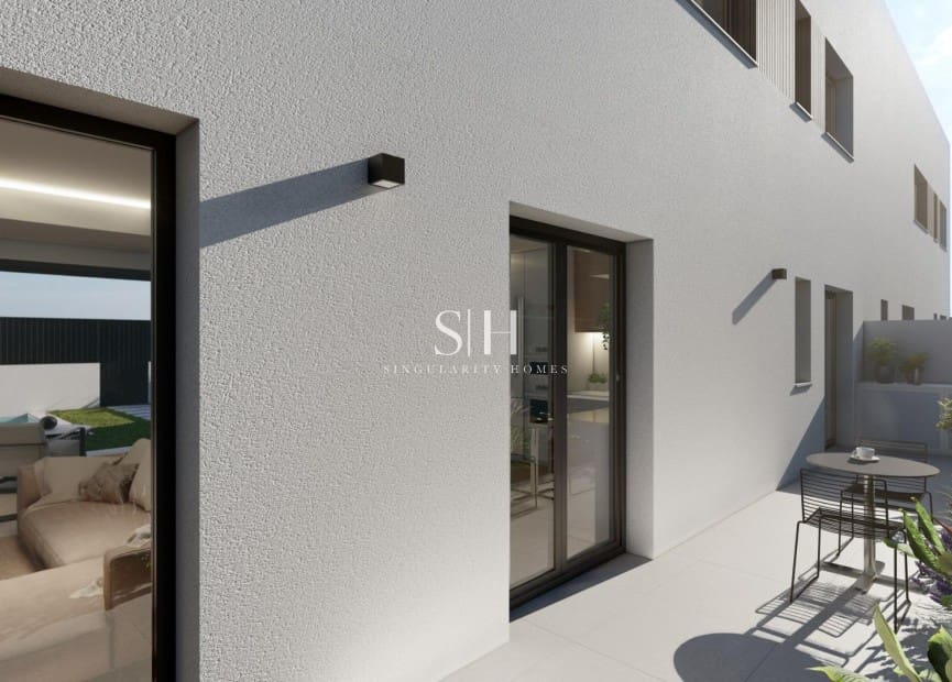 2 soveværelse Bungalow til salg i Lo Pagan med swimmingpool garage - € 324.900 (Ref: 9919930)