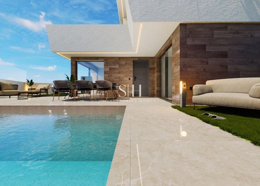 3 bedroom Villa for sale in San Pedro del Pinatar with pool garage - € 519,950 (Ref: 9919932)