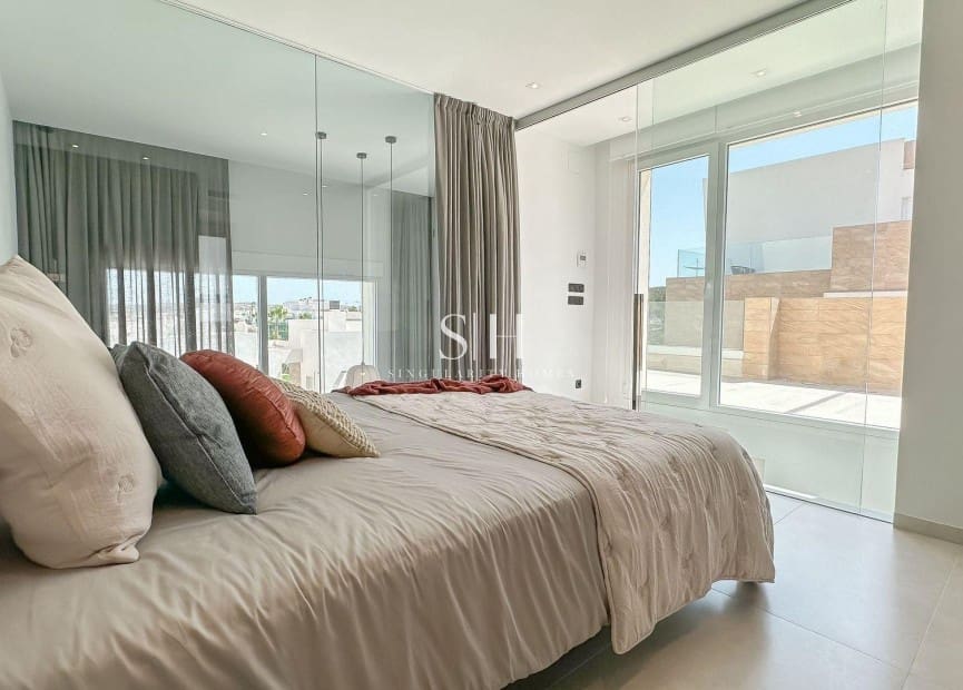 3 slaapkamer Villa te koop in Algorfa met zwembad garage - € 475.000 (Ref: 9919934)