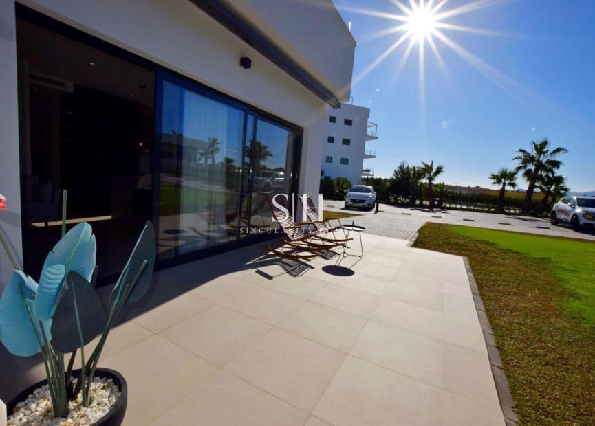 3 chambre Villa/Maison à vendre à Condado de Alhama avec piscine garage - 369 900 € (Ref: 9919937)