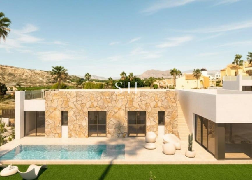 3 soverom Villa til salgs i Algorfa med svømmebasseng garasje - € 579 000 (Ref: 9919939)