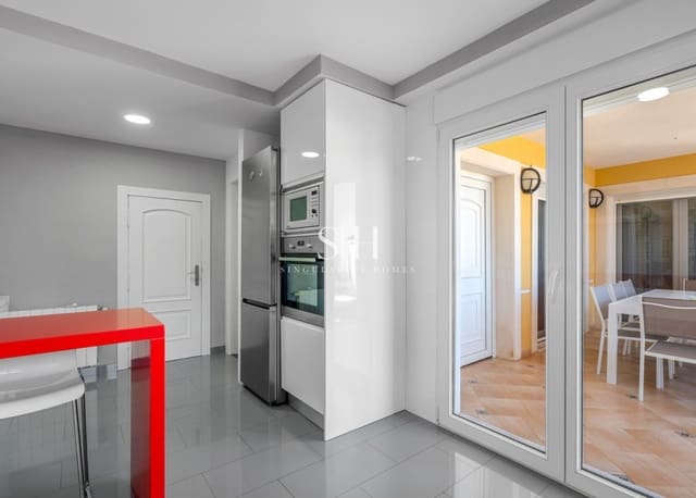 3 sypialnia Willa na sprzedaż w San Miguel de Salinas z basenem garażem - 499 000 € (Ref: 9919946)