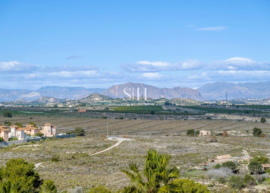 3 sypialnia Willa na sprzedaż w San Miguel de Salinas z basenem garażem - 499 000 € (Ref: 9919946)
