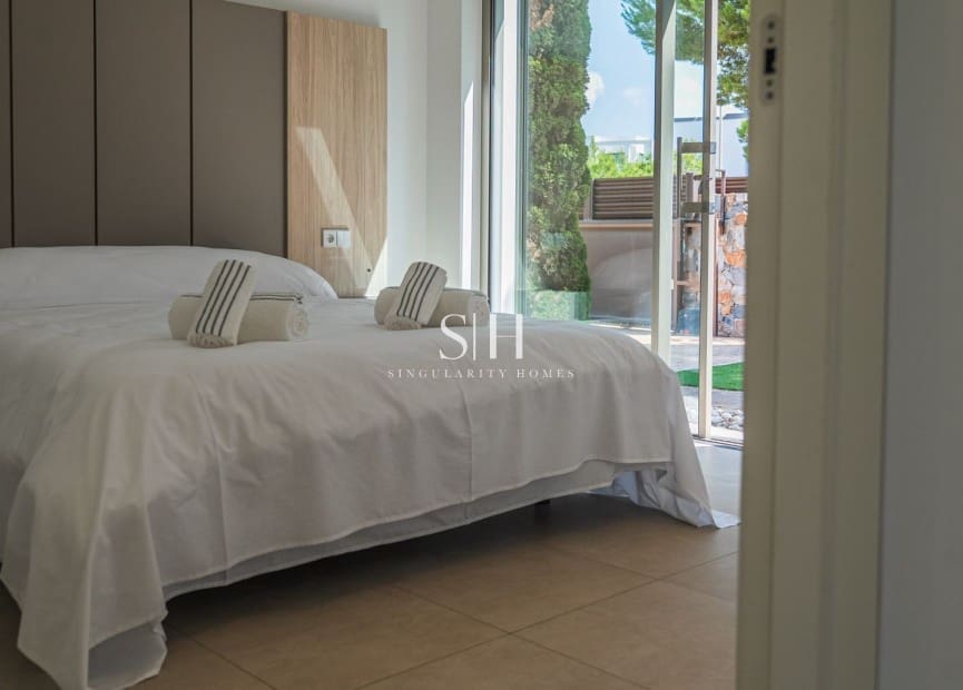 4 Zimmer Villa zu verkaufen in Las Colinas Golf mit Pool Garage - 2.295.000 € (Ref: 9919948)