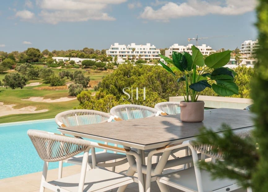 4 Zimmer Villa zu verkaufen in Las Colinas Golf mit Pool Garage - 2.295.000 € (Ref: 9919948)