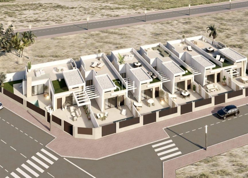 3 chambre Villa/Maison à vendre à Los Alcazares avec piscine garage - 453 000 € (Ref: 9919954)