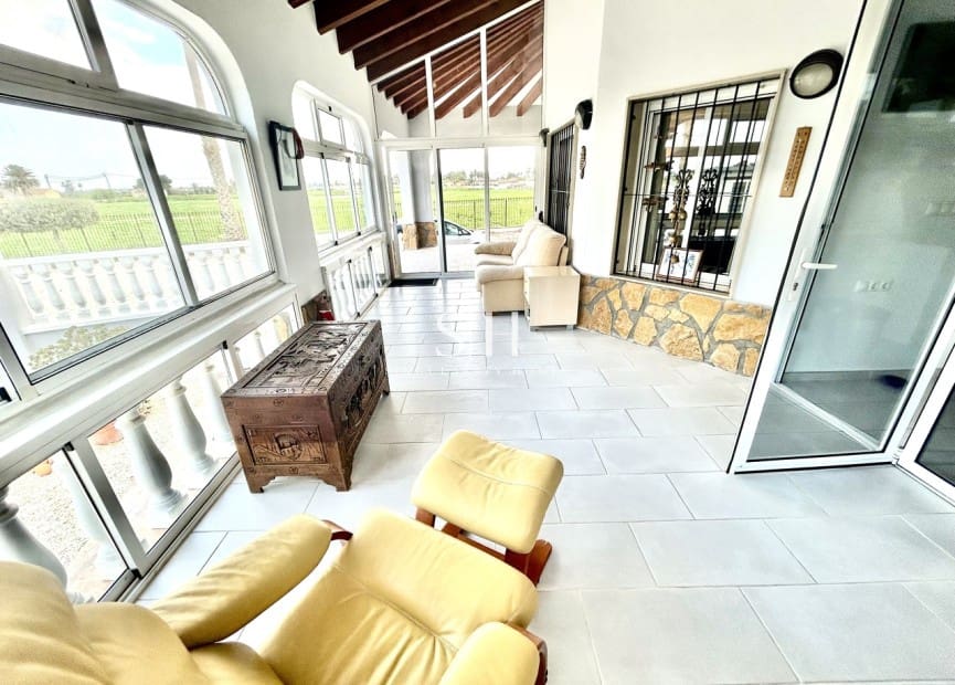 4 quarto Moradia para venda em Catral com piscina garagem - 549 000 € (Ref: 9919956)
