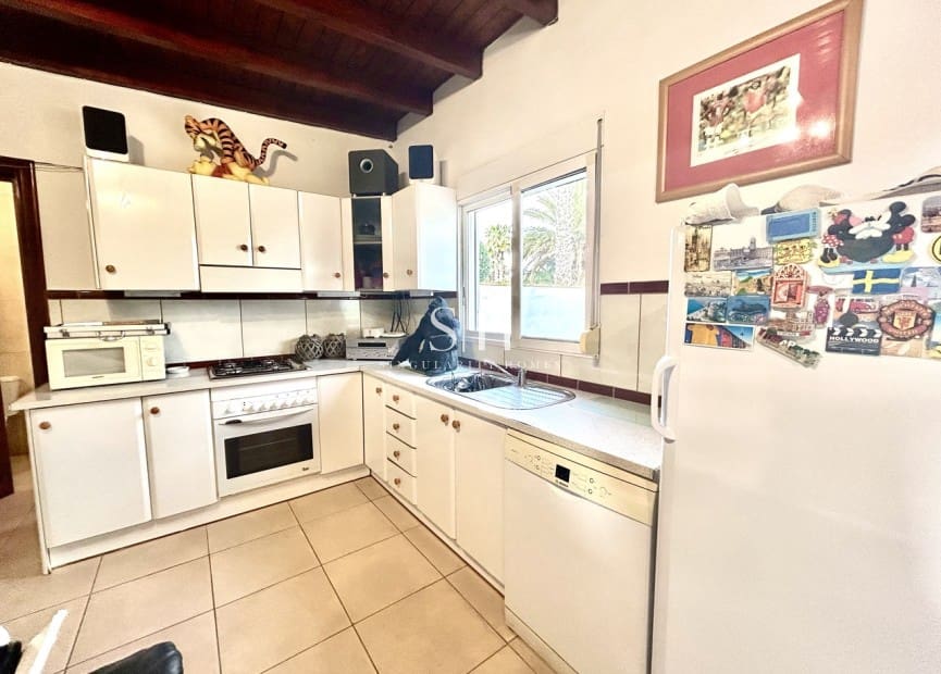 4 quarto Moradia para venda em Catral com piscina garagem - 549 000 € (Ref: 9919956)