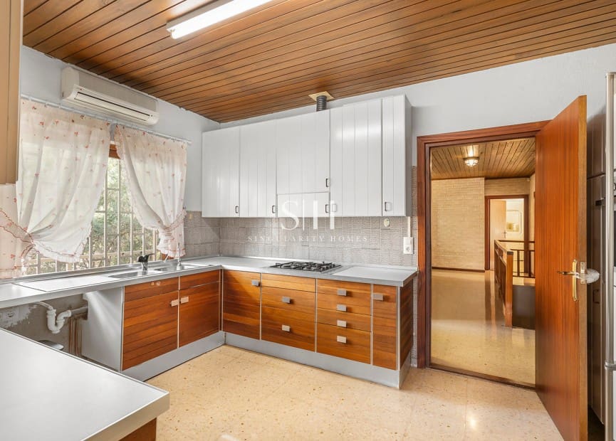 5 chambre Villa/Maison à vendre à Filipinas avec piscine garage - 599 900 € (Ref: 9919957)