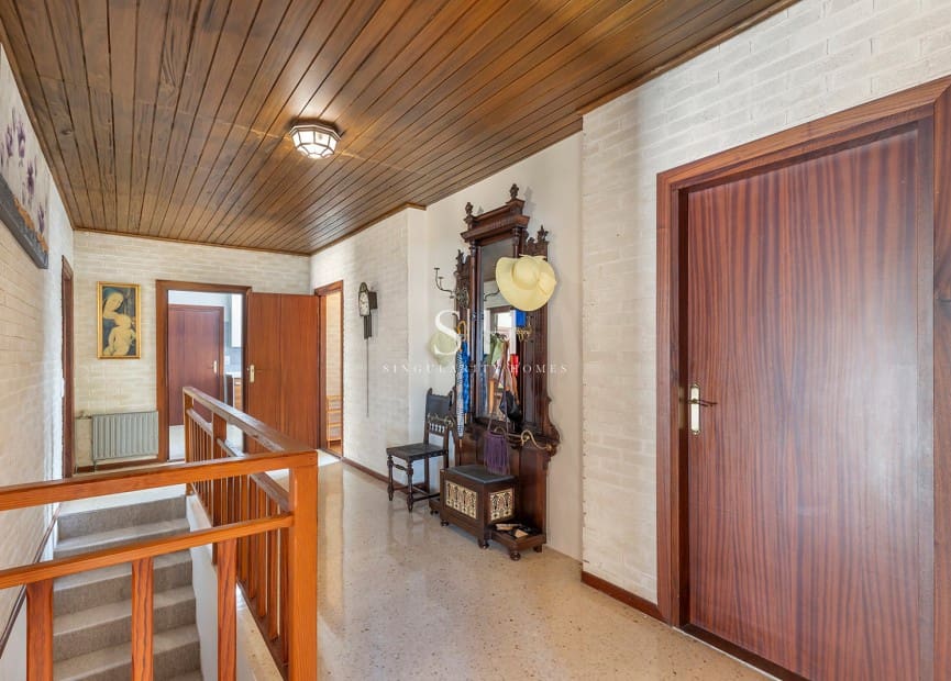 5 chambre Villa/Maison à vendre à Filipinas avec piscine garage - 599 900 € (Ref: 9919957)