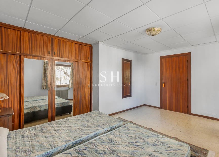 5 chambre Villa/Maison à vendre à Filipinas avec piscine garage - 599 900 € (Ref: 9919957)